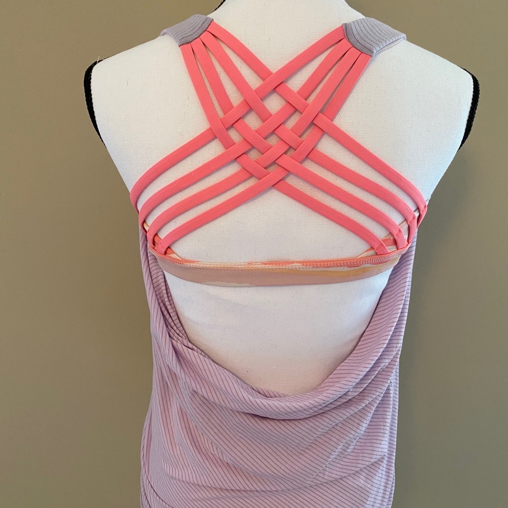 Lululemon workout top